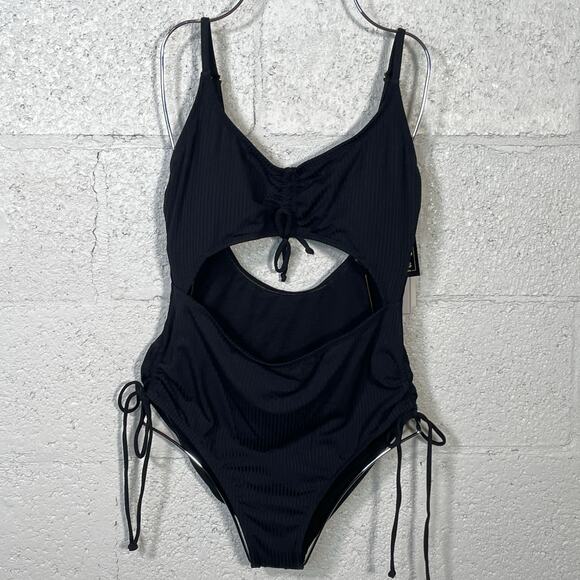 Salt + Cove Women's Ribbed Cinched-Tie 1 Piece Swimsuit, Large - Picture 1 of 13